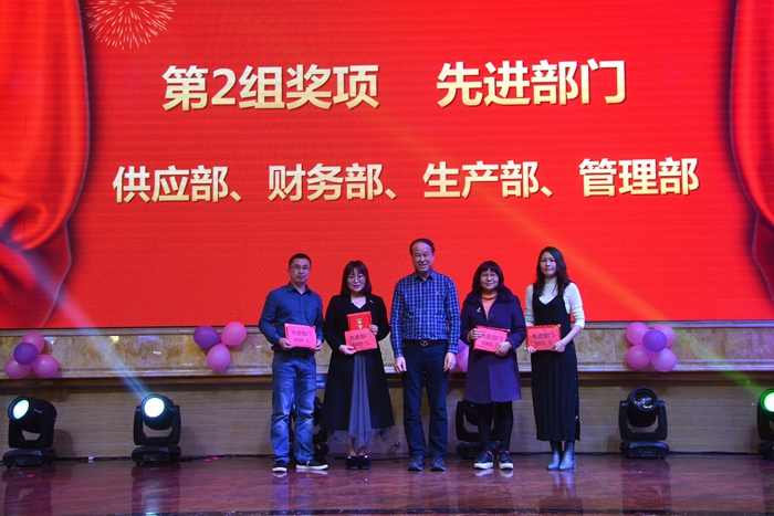 1588148619124641 ÀÏ×ÓÓÐÇ®lzyq88(Öйú)ÓÐÏÞ¹«Ë¾¹ÙÍø