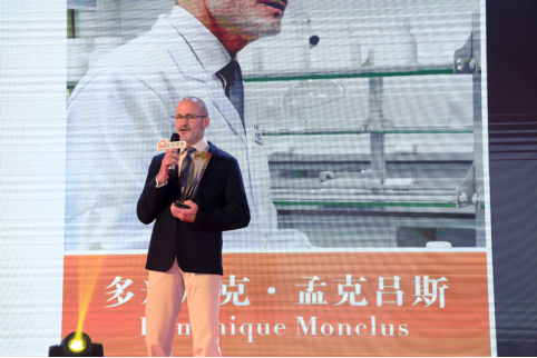 1592179076933789.png 2015年6月16日三十而立802.png